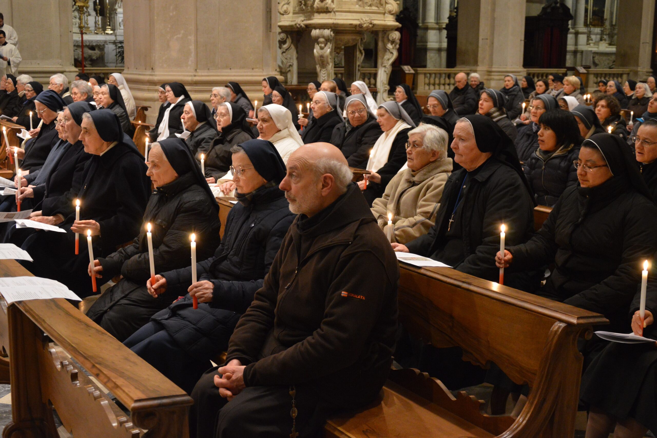 Venerdì 2 febbraio in Cattedrale i giubilei di professione religiosa