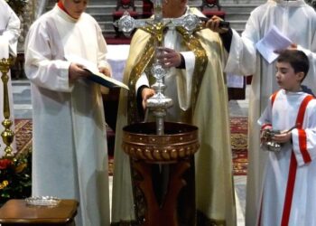 Epifania. «Nella bufera di questo tempo facciamo come i Magi»