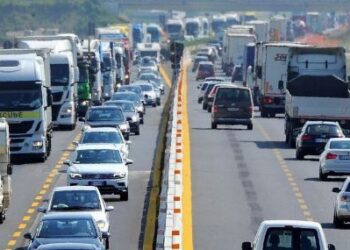 Estate, primo week end di esodo. Previste code