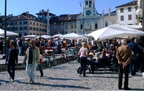 Federalberghi Fvg: presenze in calo dal mare ai monti, bene in città