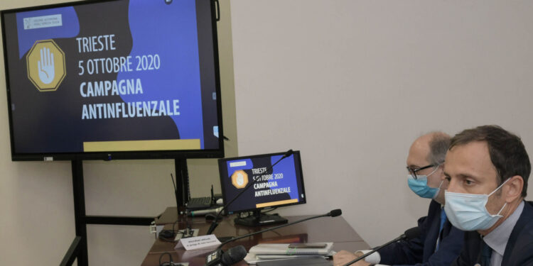 Fedriga: vaccinazione antinfluenzale «battaglia di comunità»