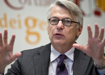 Ferruccio De Bortoli apre l’anno accademico della Spes