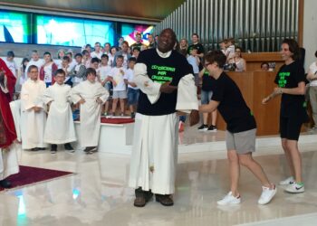 Festa a Farla per il nuovo parroco