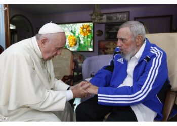 Francesco: dolore per la scomparsa di Castro