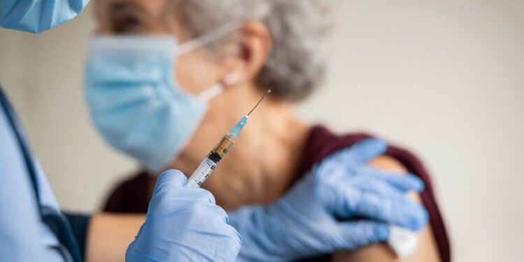 Fvg, via a campagna vaccinale per over 80