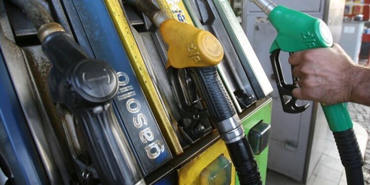 Gasolio +30%, autotrasportatori in allarme