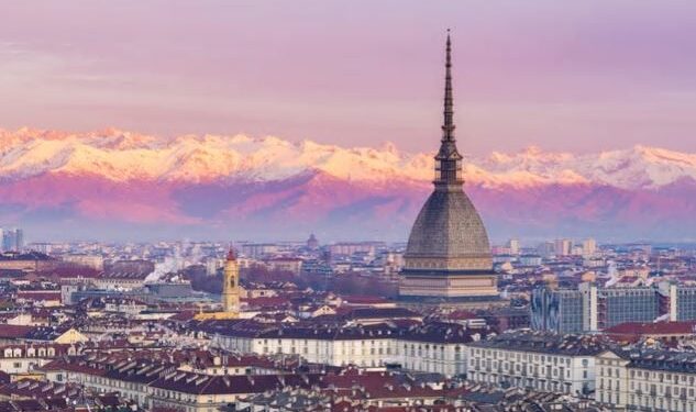 Giovani, estate a Torino