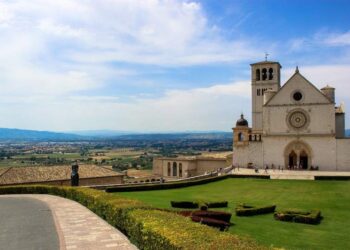 Giovani in pellegrinaggio ad Assisi