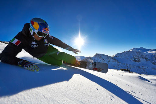 Gli azzurri dello snowboard si allenano sulle piste Fvg