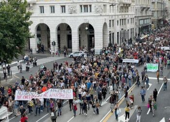 Green pass, dopo la stretta, domani prima prova di corteo a Trieste