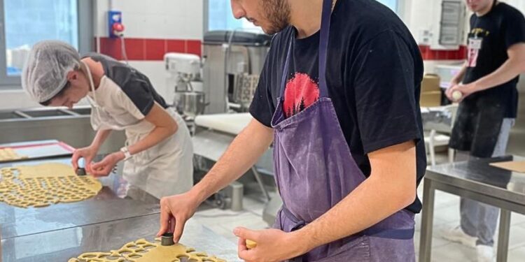 I biscotti dei pasticcieri di Hattiva Lab su La Repubblica