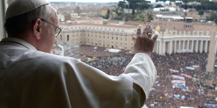 Il Papa all’Angelus: “Violenti, convertitevi!”
