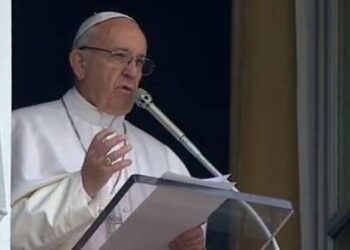 “Il mondo sia unito per la pace. La curruzione è come droga”