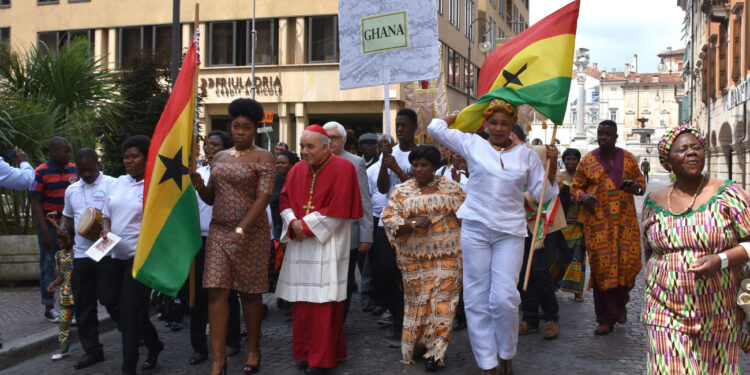 Immigrati cattolici in festa