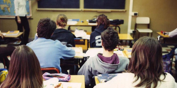 «In classe non spegniamoli»