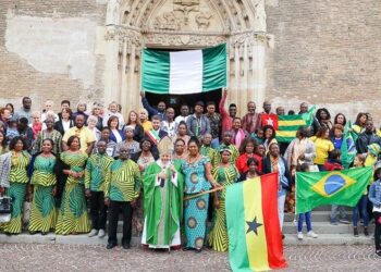 In festa con gli immigrati cattolici