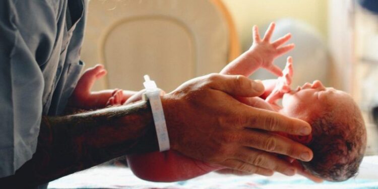 In festa per la vita. Messa alle Grazie e notte di Adorazione