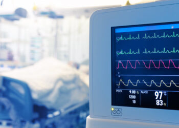 In gravi condizioni un 25enne aggredito dal suo pitbull