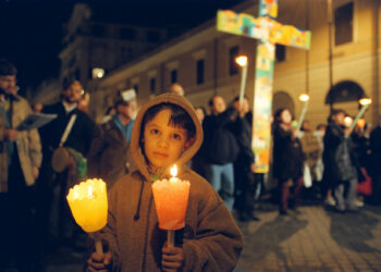 In preghiera per i missionari martiri
