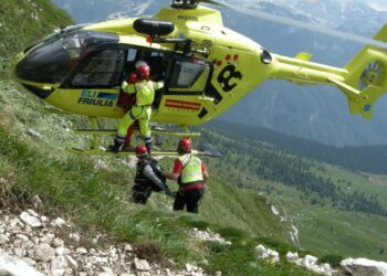 Incidente in montagna, ferito un anziano
