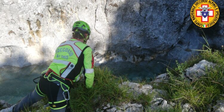 Incidenti in montagna, anziana in condizioni critiche