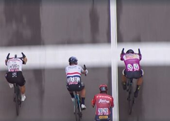 Jonathan Milan di nuovo secondo al giro