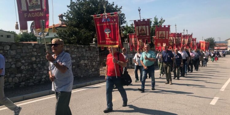 «La burocrazia non ostacoli il dono»