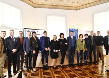 Lavoro: 11 aziende triestine offrono 150 posti