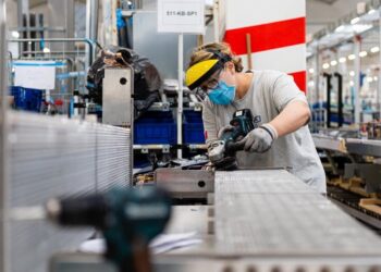 Lavoro: Osservatorio Fvg: aumentano le assunzioni