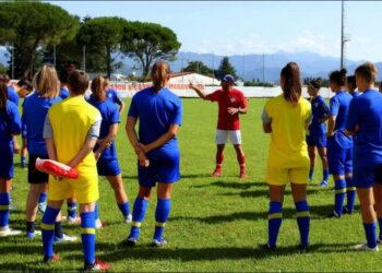 Le ragazze del Tavagnacco si preparano