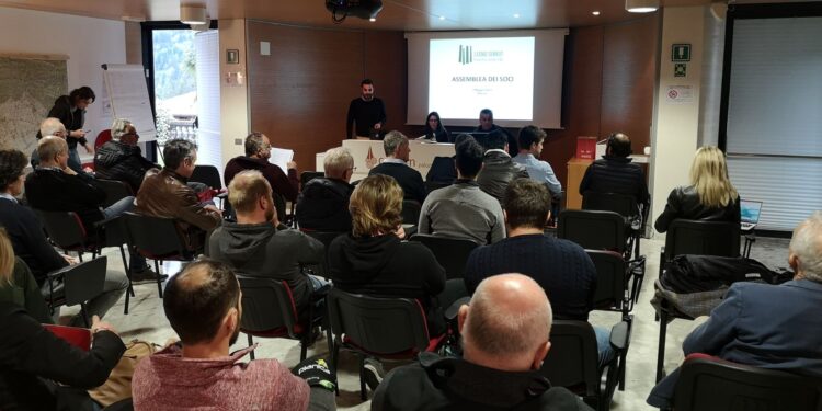 Legno servizi, il presidente Piemonte lascia a Cigliani