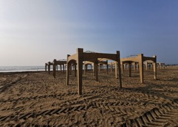 Lignano, ultimi preparativi per il via alla stagione