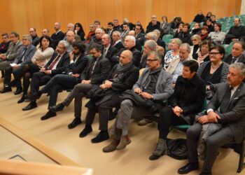 Mai distruggere il senso di comunità, anche le più piccole