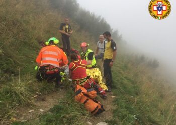 Malore in montagna, soccorsa una donna