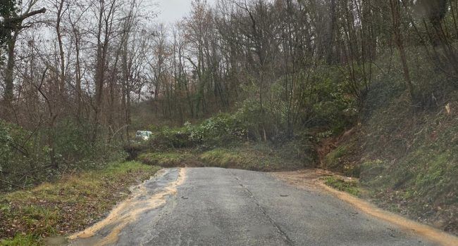 Maltempo, frane e allagamenti