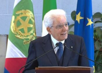 Mattarella al Bearzi: “Morte di Lorenzo ferita profonda che interroga la comunità. Mai più morti assurde sul lavoro”