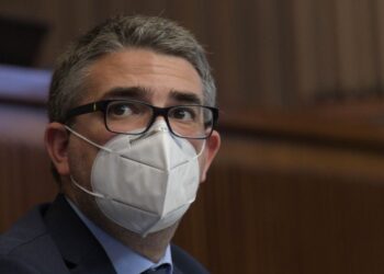 Migranti, nuova legge regionale