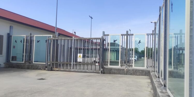 Morte di un giovane al Cpr. Rete Accoglienza Fvg: aprire un’indagine