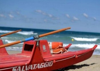 Muore mentre fa il bagno a Lignano