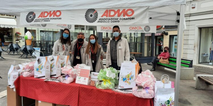 Nelle piazze le colombe dell’Admo