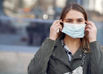 Niente più mascherina all’aperto in Fvg