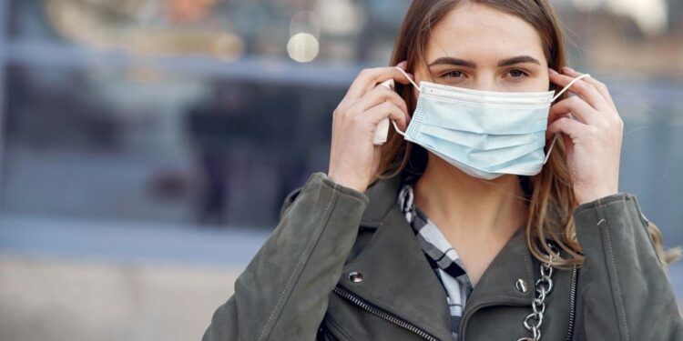 Niente più mascherina all’aperto in Fvg