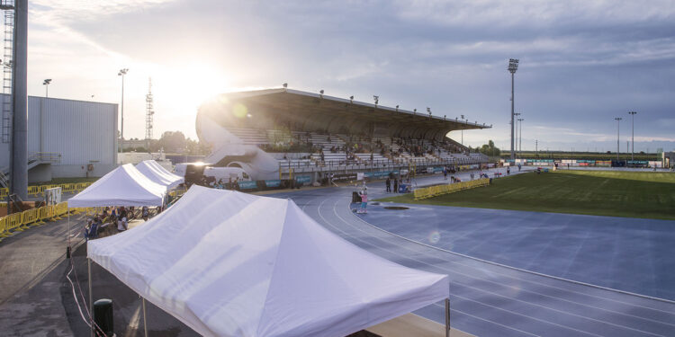 Nuova pedana di salto in alto