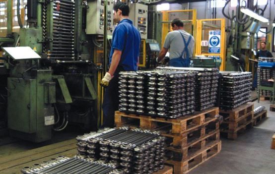 Occupazione in ripresa, ma crescono anche i contratti a termine