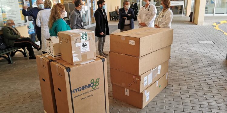 Palmanova, attrezzature all’ospedale grazie alla raccolta del Forum Giovani