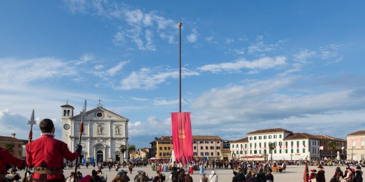 «Palmanova umiliata». Dalla Regione solo 5 mila euro per la rievocazione