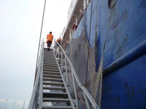 Porto Nogaro, ucraini e russi imbarcati insieme