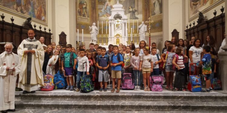 Preghiera per la scuola nelle parrocchie