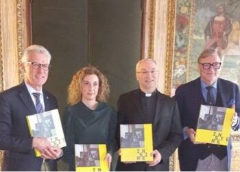 Presentata a Milano la mostra “Insieme”