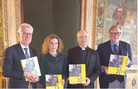 Presentata a Milano la mostra “Insieme”